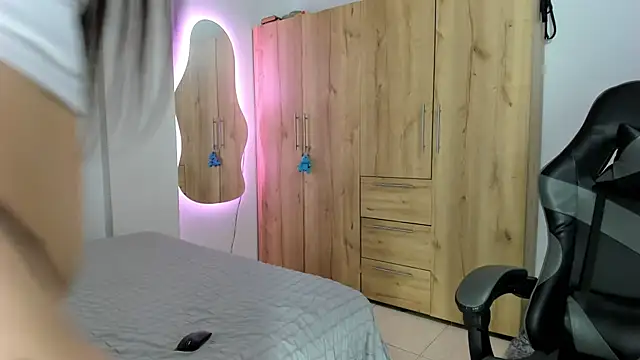 abbyquinn   online show from February 2026 11:17:01 AM