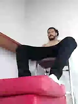 AndresSmith   online show from December 2024 09:45:02 PM