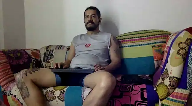 AndresSmith   online show from March 2025 09:28:01 AM