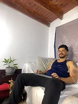 Snapshot of AndresSmith__ chatting on June 2026 12:03:02 AM AndresSmith online show from June 2026 12:03:02 AM