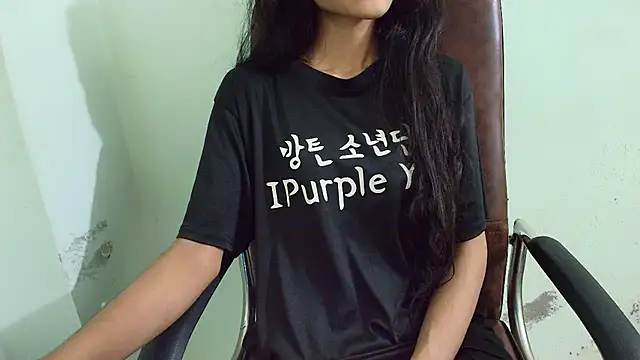 Srabontii online show from March 2025 08:32:02 PM