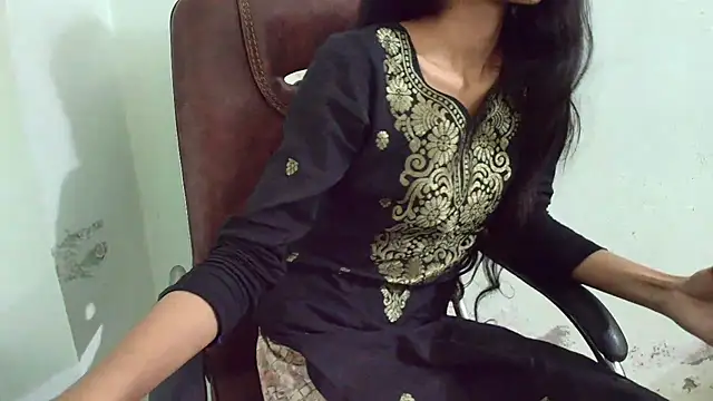 Srabontii online show from March 2025 01:32:02 AM