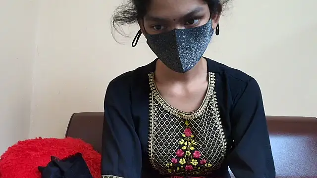 Srabontii online show from December 2025 09:12:02 PM