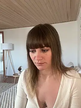 Snapshot of Milla__one chatting on February 2025 09:41:01 AM Milla  one online show from February 2025 09:41:01 AM