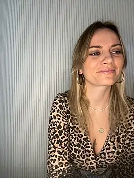 Snapshot of Milla__one chatting on October 2025 08:57:01 AM Milla  one online show from October 2025 08:57:01 AM