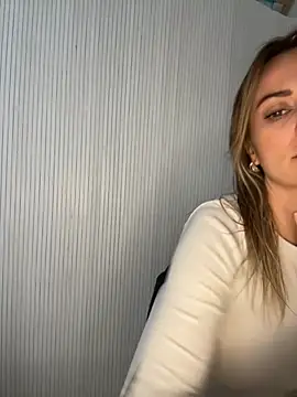 Snapshot of Milla__one chatting on November 2025 09:55:02 AM Milla  one online show from November 2025 09:55:02 AM