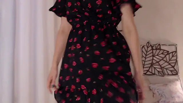 Snapshot of pepper_milf chatting on December 2024 11:55:02 AM pepper milf online show from December 2024 11:55:02 AM