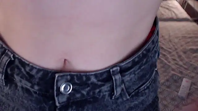 Snapshot of pepper_milf chatting on February 2025 01:50:02 PM pepper milf online show from February 2025 01:50:02 PM