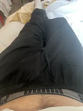 Snapshot of Napoletano17 chatting on December 2025 02:02:02 PM Napoletano17 online show from December 2025 02:02:02 PM