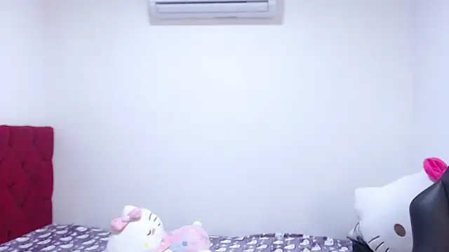 kayla k18 online show from April 2026 04:13:02 AM