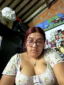 dafne19  online show from September 2025 04:45:02 AM