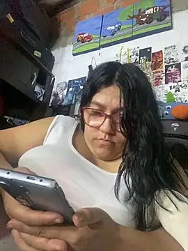 dafne19  online show from November 2025 04:12:01 AM