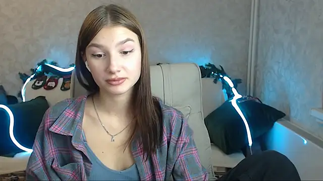 AnaHoney online show from December 2024 04:54:02 AM