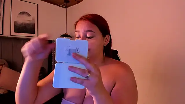 Alaia Cute online show from January 2025 02:41:01 AM