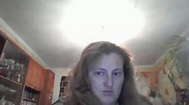 GoldenPearl29 online show from December 2024 01:30:02 PM