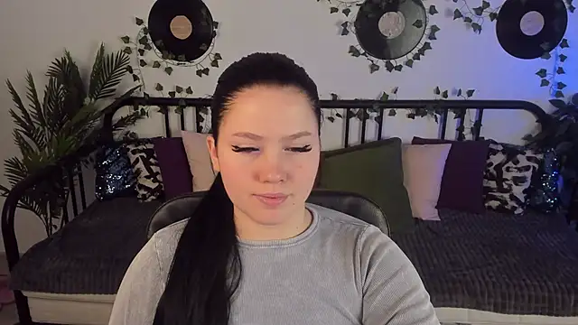 Snapshot of MaryAriel chatting on February 2025 03:02:02 AM MaryAriel online show from February 2025 03:02:02 AM