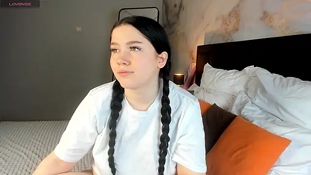 Snapshot of MaryAriel chatting on March 2025 03:11:01 AM MaryAriel online show from March 2025 03:11:01 AM