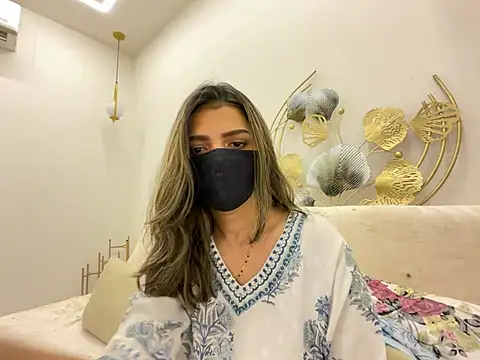 Snapshot of MaYaa__11 chatting on March 2026 06:30:01 AM MaYaa 11 online show from March 2026 06:30:01 AM