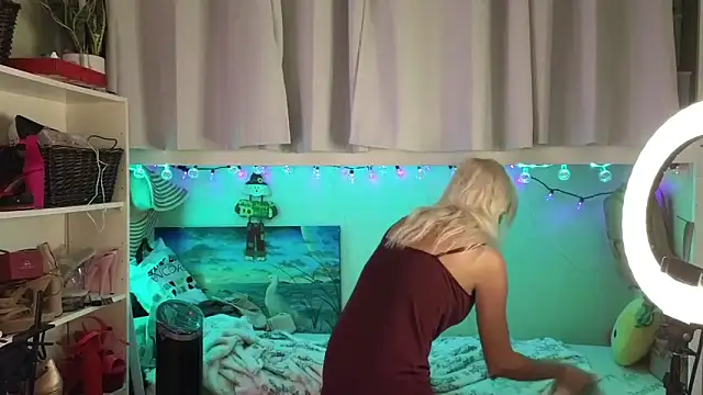 cunty tranny lydia online show from January 2025 05:16:02 AM