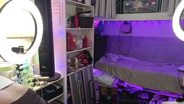 cunty tranny lydia online show from November 2025 04:00:01 AM