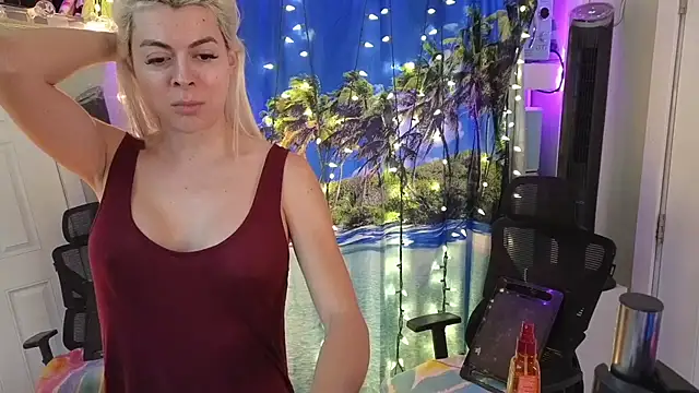 Snapshot of cunty_tranny_lydia chatting on July 2026 10:49:02 PM cunty tranny lydia online show from July 2026 10:49:02 PM