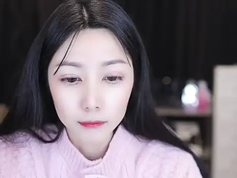 Nuyoah-77 online show from December 2025 03:07:01 PM