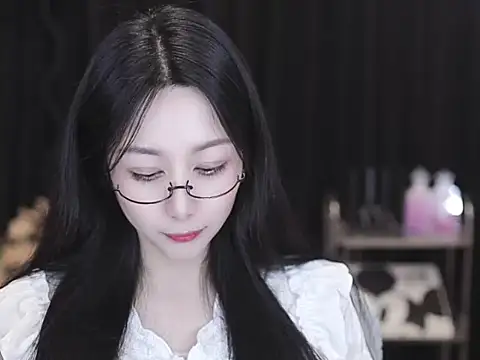 Nuyoah-77 online show from February 2026 02:59:02 PM