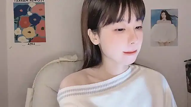 -Hottie online show from November 2025 04:11:02 PM