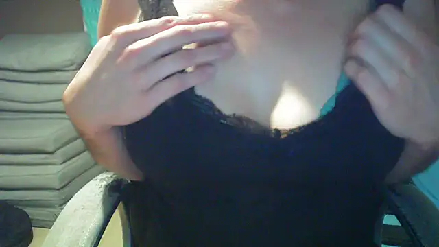 Snapshot of Raptor82 chatting on October 2025 07:20:02 PM Raptor82 online show from October 2025 07:20:02 PM