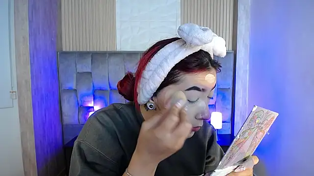 Mia Rinn online show from September 2025 01:15:01 PM