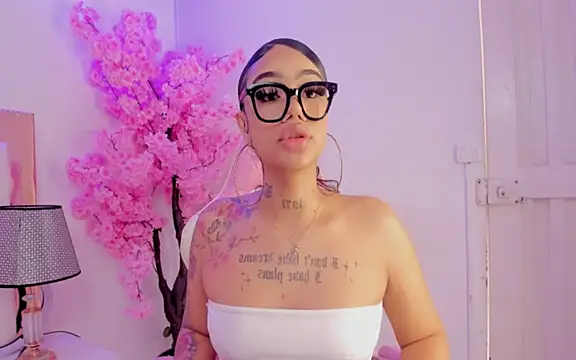 Mia Jansen online show from January 2025 08:26:02 PM