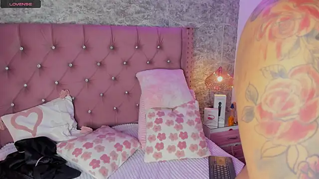 Mia Jansen online show from January 2026 01:46:01 PM