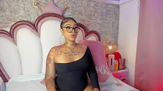 Snapshot of Mia_Jansen chatting on March 2026 01:39:01 PM Mia Jansen online show from March 2026 01:39:01 PM