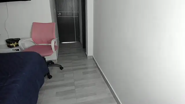 Ori valentina online show from March 2025 09:43:02 PM