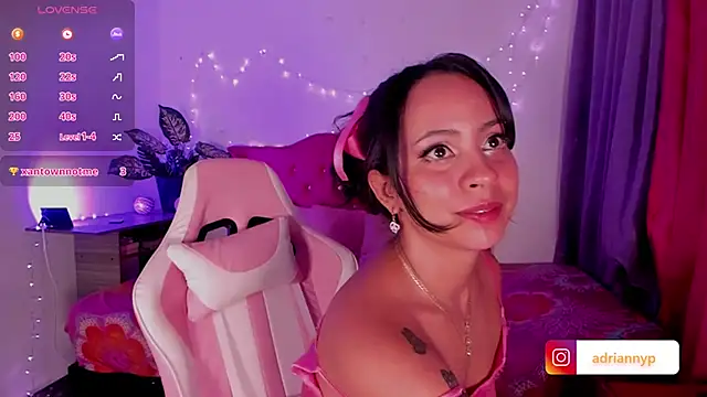 Snapshot of adriannyp_1 chatting on January 2025 06:33:02 AM adriannyp 1 online show from January 2025 06:33:02 AM