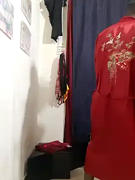 yezz3011 online show from February 2025 02:17:01 AM