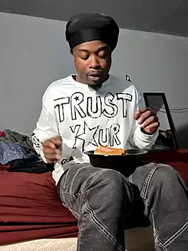 SluttyLyfe4L online show from November 2025 12:17:01 PM