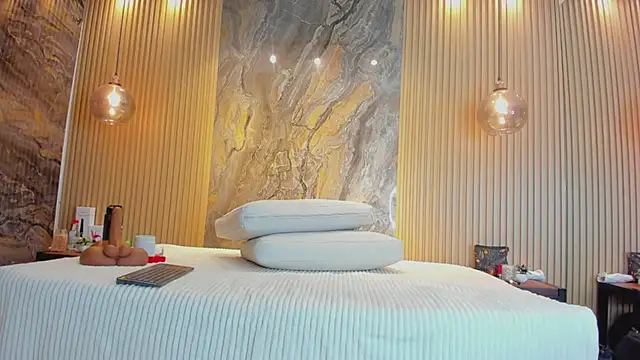 nathassa grant online show from March 2025 02:34:01 PM