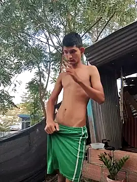 Valentinacuc online show from September 2025 11:12:02 AM