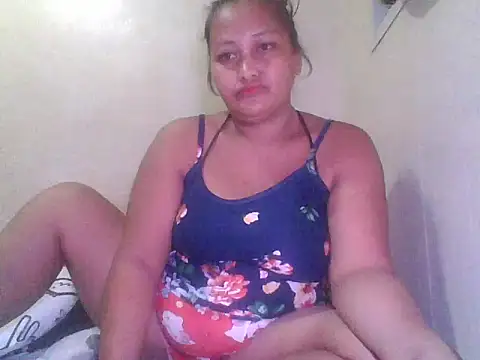 Snapshot of Sweetchuby1995 chatting on June 2026 11:09:01 PM Sweetchuby1995 online show from June 2026 11:09:01 PM