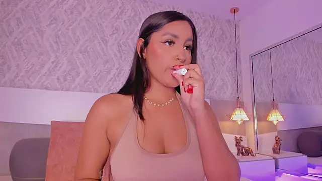 Snapshot of AishaPeyton chatting on November 2025 02:45:02 PM AishaPeyton online show from November 2025 02:45:02 PM