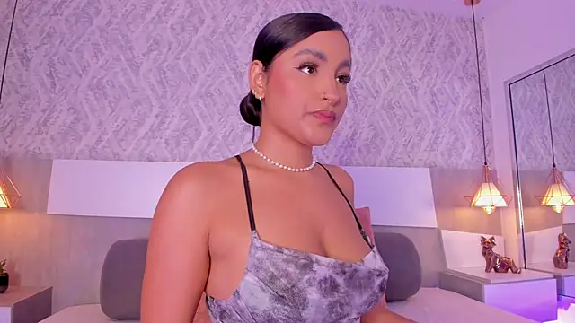 Snapshot of AishaPeyton chatting on December 2025 04:14:02 PM AishaPeyton online show from December 2025 04:14:02 PM