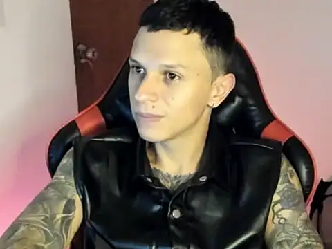 goodboy69l online show from April 2026 11:07:02 PM