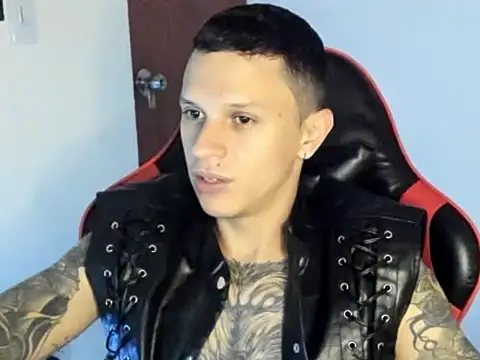 goodboy69l online show from May 2026 10:41:02 PM