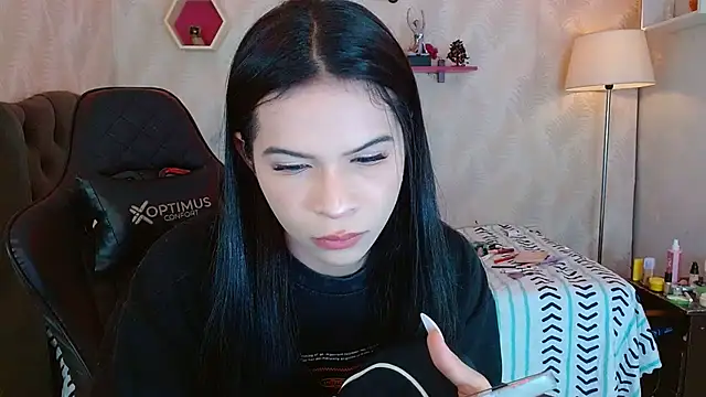 andy bell x online show from September 2025 06:02:02 AM