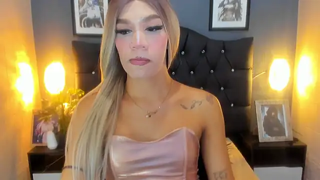 Sara-Smith- online show from September 2025 12:06:01 PM