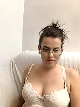 Baby Nicoll online show from March 2026 07:20:02 PM