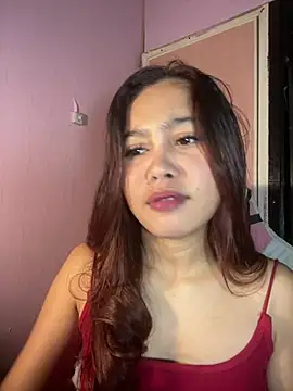 Snapshot of ursweet_babygirl chatting on April 2026 04:34:01 PM ursweet babygirl online show from April 2026 04:34:01 PM
