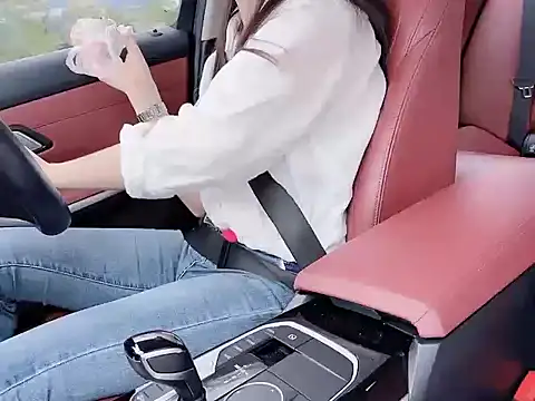 Snapshot of newwell chatting on April 2026 11:14:01 PM newwell online show from April 2026 11:14:01 PM