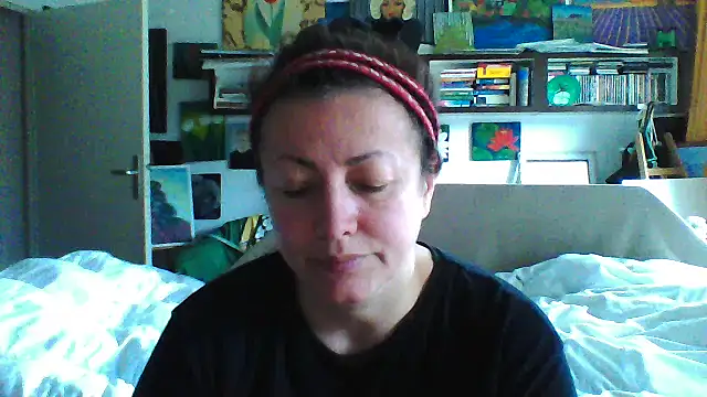 MariaAnaSunshine online show from October 2025 09:40:02 AM